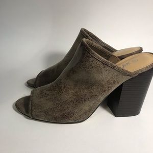 Distressed faux leather mule heel